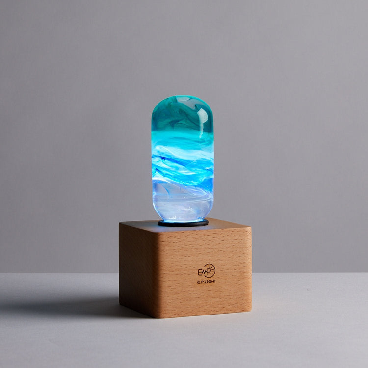Prairie-style handmade resin LED table lamp with wooden base for home décor