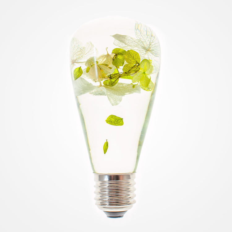 Handmade white hydrangea resin table lamp with wooden base and LED bulb